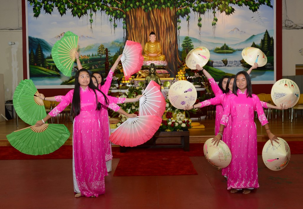 Hoa Kỳ: Đại Lễ Vu Lan PL. 2560 tại niệm Phât Đường Fremont, California