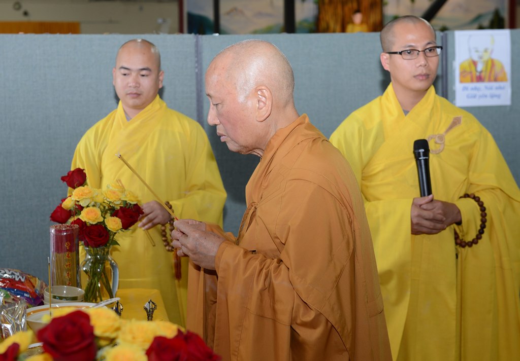 Hoa Kỳ: Đại Lễ Vu Lan PL. 2560 tại niệm Phât Đường Fremont, California