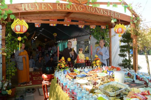 Tu viện Huyền Không,San Jose (Hoa Kỳ) tổ chức Đại lễ Vu lan năm 2016