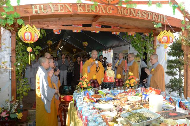 Tu viện Huyền Không,San Jose (Hoa Kỳ) tổ chức Đại lễ Vu lan năm 2016