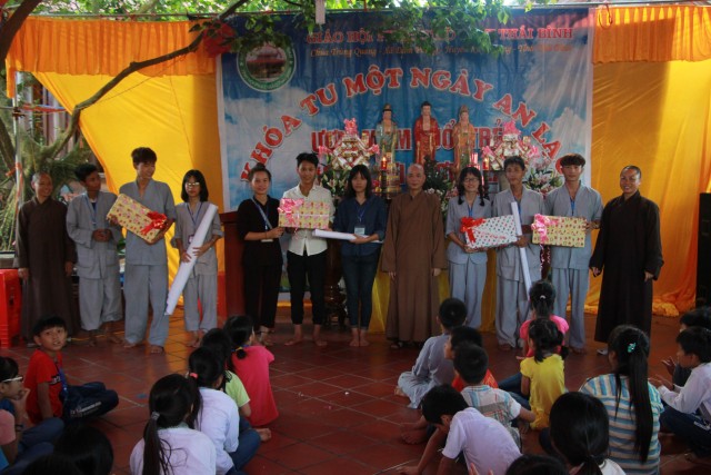 Thái Bình: Chùa Trùng Quang tổ chức khóa tu một ngày