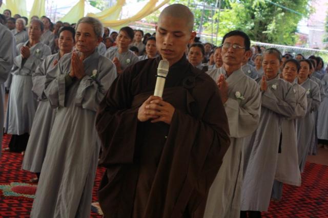 Thái Bình: Pháp hội cúng dường trai Tăng tại chùa Từ Xuyên