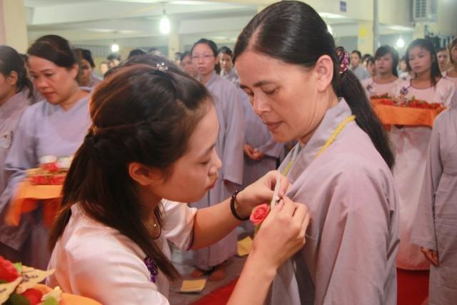 Thái Bình: Hơn 400 công nhân may dự lễ Vu Lan