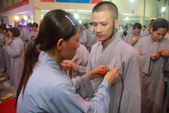 Thái Bình: Hơn 400 công nhân may dự lễ Vu Lan