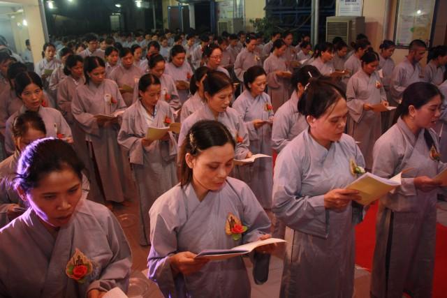 Thái Bình: Hơn 400 công nhân may dự lễ Vu Lan