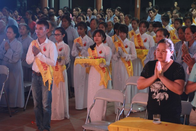 Thái Bình: Vu Lan về với bệnh nhân Phong