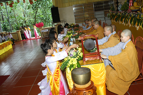 Hà Nội: Chùa Kim Long trang nghiêm tổ chức Đại lễ Vu Lan- Báo hiếu.