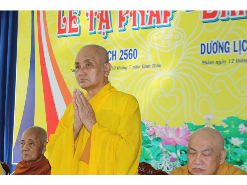 PG Đồng Tháp: Chùa Đức Long bế giảng khóa an cư