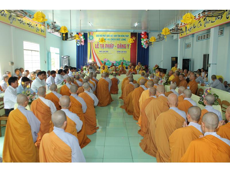 PG Đồng Tháp: Chùa Đức Long bế giảng khóa an cư