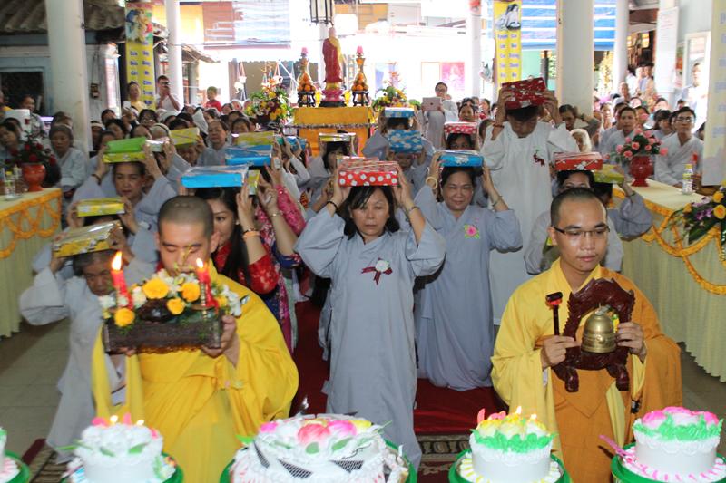 Sa Đéc: Lễ Húy Kỵ Hòa Thượng Khai Sơn và Vu Lan Báo Hiếu Chùa Phước Hưng.