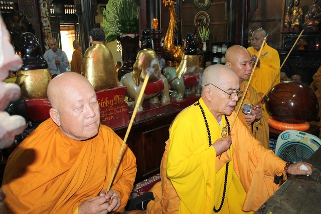 Bình Dương: Bồ Tát an cư hạ tuần tháng 5