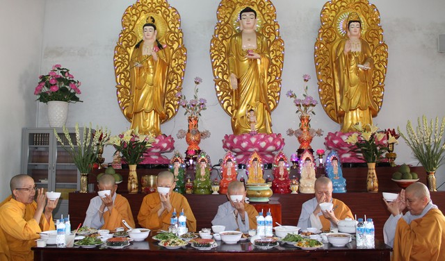 Bình Dương: Bồ Tát an cư hạ tuần tháng 5