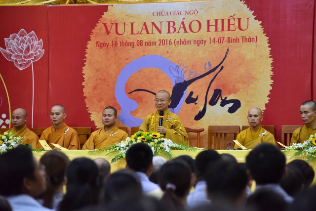 Chùa Giác Ngộ: Xúc động đêm lễ Vu Lan Báo Hiếu 2016