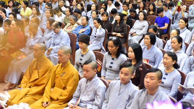 Chùa Giác Ngộ: Lễ tụng kinh cầu an cho ca sĩ Minh Thuận
