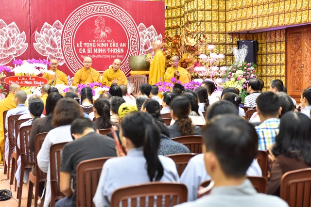 Chùa Giác Ngộ: Lễ tụng kinh cầu an cho ca sĩ Minh Thuận