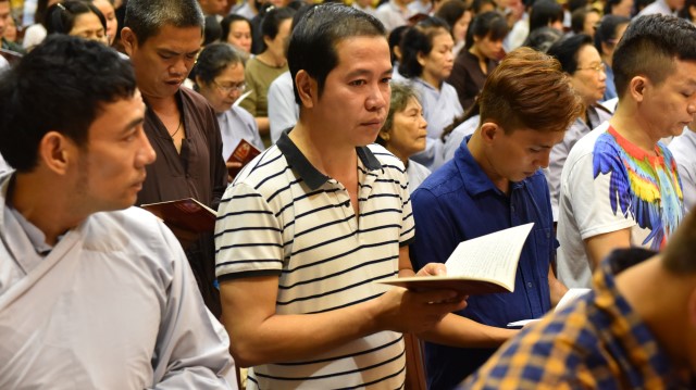 Chùa Giác Ngộ: Lễ tụng kinh cầu an cho ca sĩ Minh Thuận
