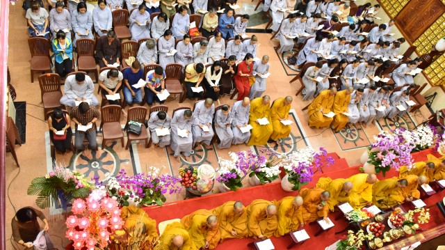 Chùa Giác Ngộ: Lễ tụng kinh cầu an cho ca sĩ Minh Thuận