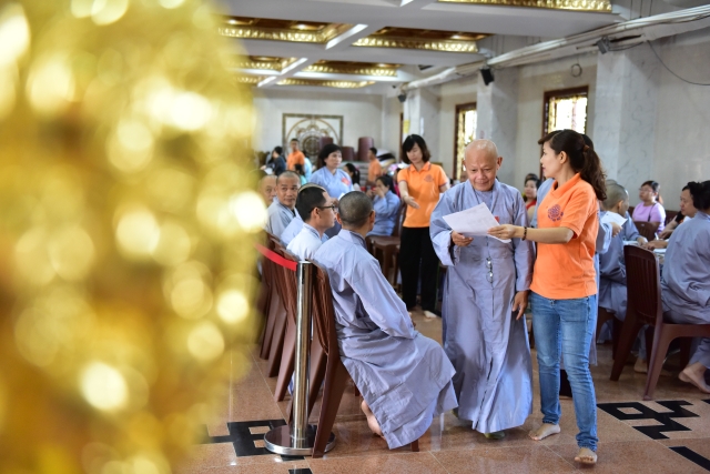 Quỹ Đạo Phật Ngày Nay: 239 người tham gia hiến máu nhân đạo đợt 6