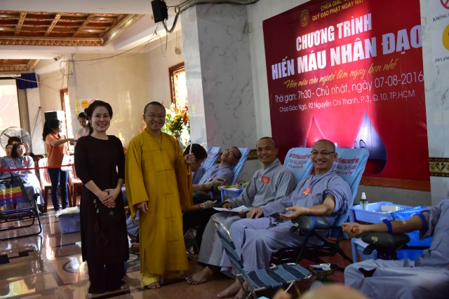 Quỹ Đạo Phật Ngày Nay: 239 người tham gia hiến máu nhân đạo đợt 6