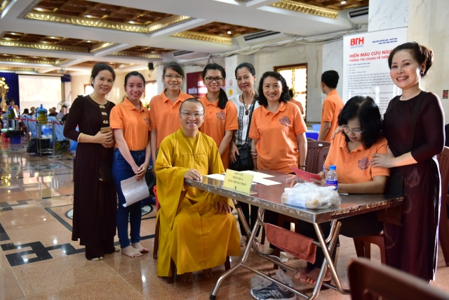 Quỹ Đạo Phật Ngày Nay: 239 người tham gia hiến máu nhân đạo đợt 6