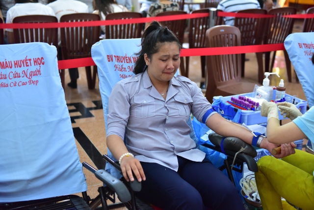 Quỹ Đạo Phật Ngày Nay: 239 người tham gia hiến máu nhân đạo đợt 6