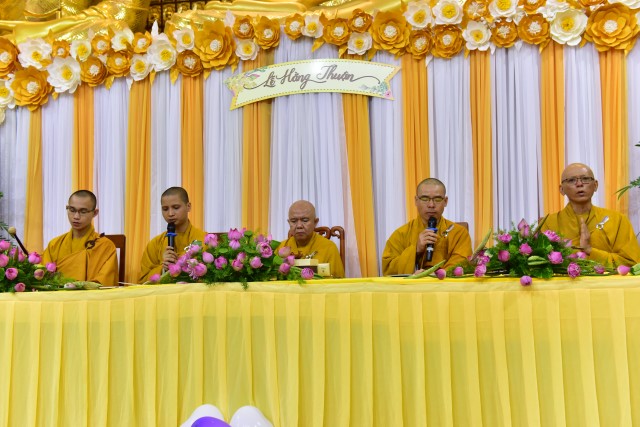 Chùa Giác Ngộ: Lễ hằng thuận của Phật tử Thanh Tú và Minh Tú