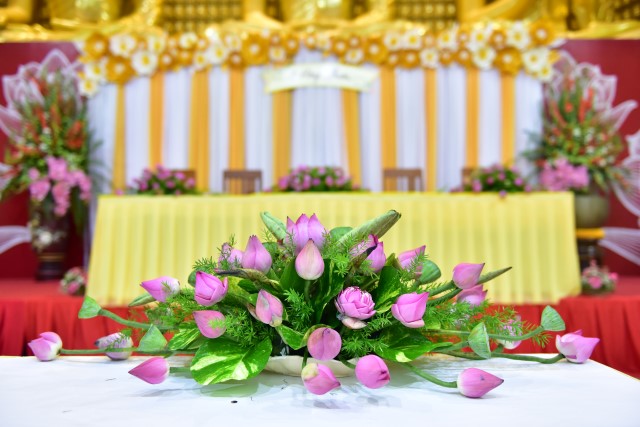 Chùa Giác Ngộ: Lễ hằng thuận của Phật tử Thanh Tú và Minh Tú