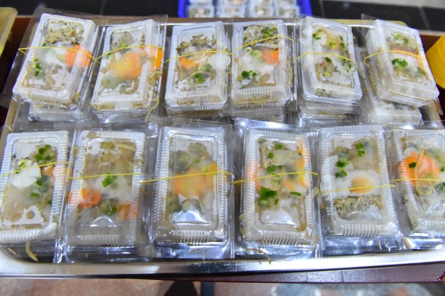 Quỹ Đạo Phật Ngày Nay: Tổ chức tiệc buffet chay gây quỹ từ thiện