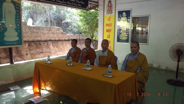 Chùa Linh Sơn Pháp Ấn tổ chức khóa tu mùa hè lần 8