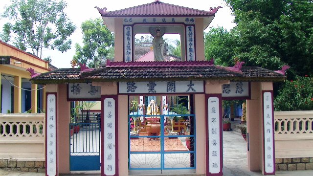 Linh thiêng chùa cổ Hoa Tiên - chùa xưa còn đó mà Thầy đã quảy dép quy Tây