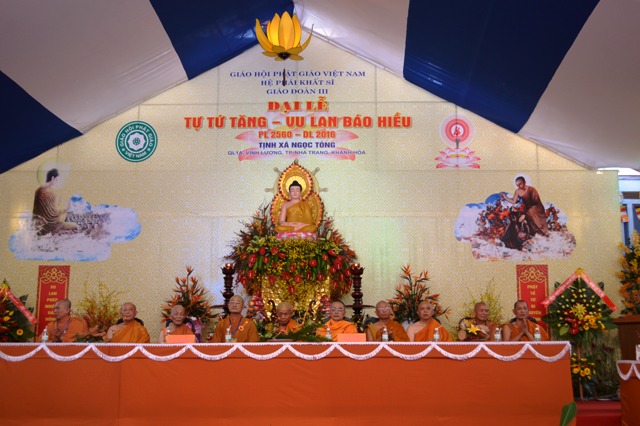 Khánh Hòa: Giáo  đoàn III Đai lễ Tự tứ  – Vu Lan Báo hiếu PL.2560