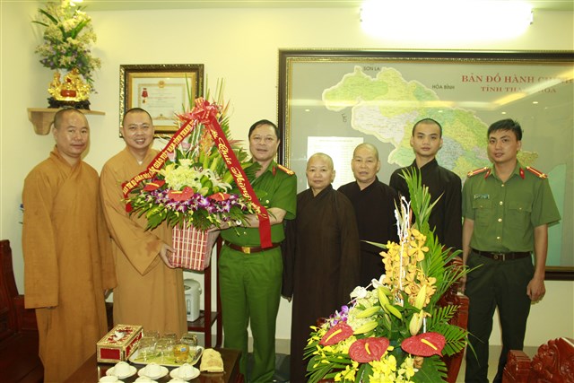 Thanh Hóa: Phật giáo chúc mừng ngành công an