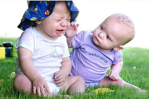 Nhìn sâu nghĩ kỹ để cảm thông với người...