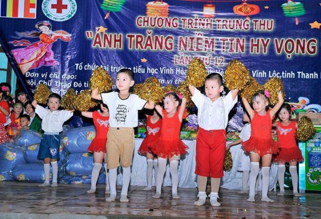 Thanh Hóa: Hội Từ Thiện Minh Đức – chùa Vĩnh Nghiêm tổ chức Trung thu