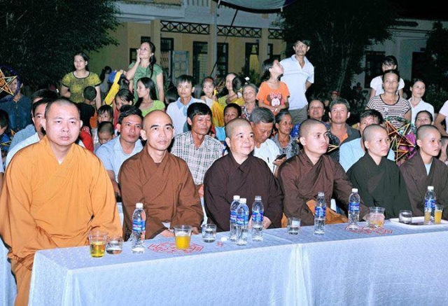 Thanh Hóa: Hội Từ Thiện Minh Đức – chùa Vĩnh Nghiêm tổ chức Trung thu