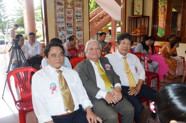 Đắk Lắk: Họp mặt Kỷ niệm 18 năm  tập san Vô Ưu (1998-2016)