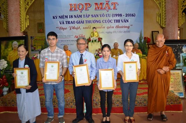 Đắk Lắk: Họp mặt Kỷ niệm 18 năm  tập san Vô Ưu (1998-2016)