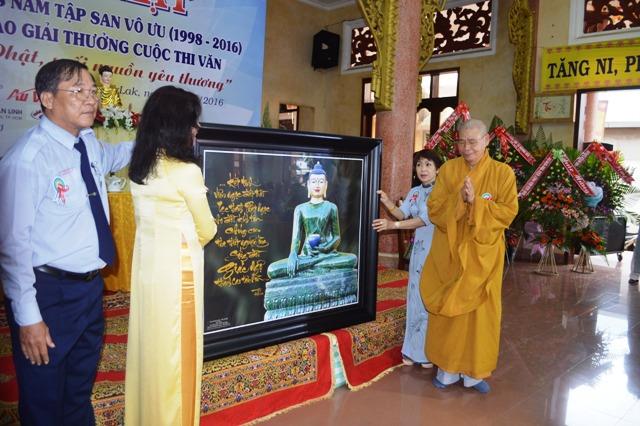 Đắk Lắk: Họp mặt Kỷ niệm 18 năm  tập san Vô Ưu (1998-2016)