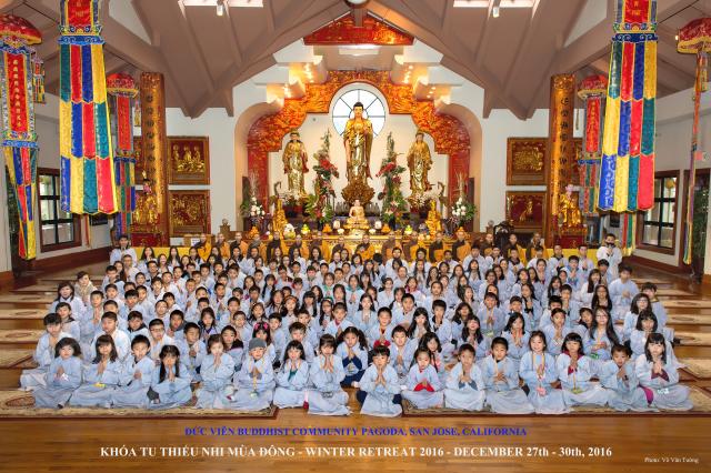Chùa Đức Viên, San Jose ( Hoa Kỳ ) Tổ Chức Khoá Tu Thiếu Nhi Mùa Đông Và Hội Â3m Thực Mừng Năm Mới 2017.