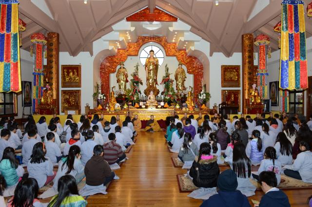 Chùa Đức Viên, San Jose ( Hoa Kỳ ) Tổ Chức Khoá Tu Thiếu Nhi Mùa Đông Và Hội Â3m Thực Mừng Năm Mới 2017.