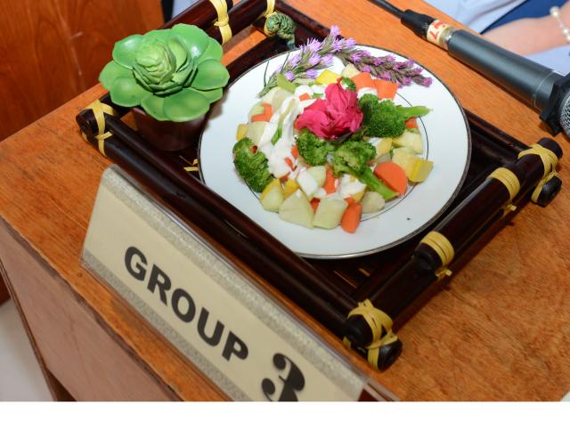 Chùa Đức Viên, San Jose ( Hoa Kỳ ) Tổ Chức Khoá Tu Thiếu Nhi Mùa Đông Và Hội Â3m Thực Mừng Năm Mới 2017.