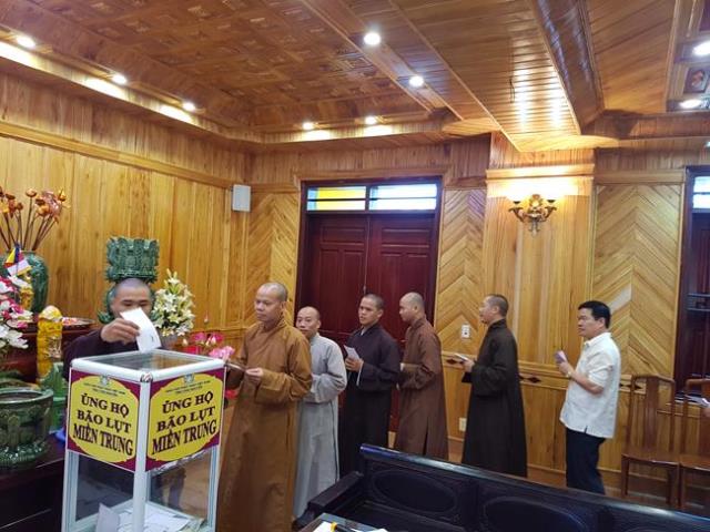 Thái Nguyên: Họp giao ban – Vụ việc “Sư có đánh bạc với sinh viên tại chùa ?”- Phát động ủng hộ đồng bào lũ lụt Miền Trung