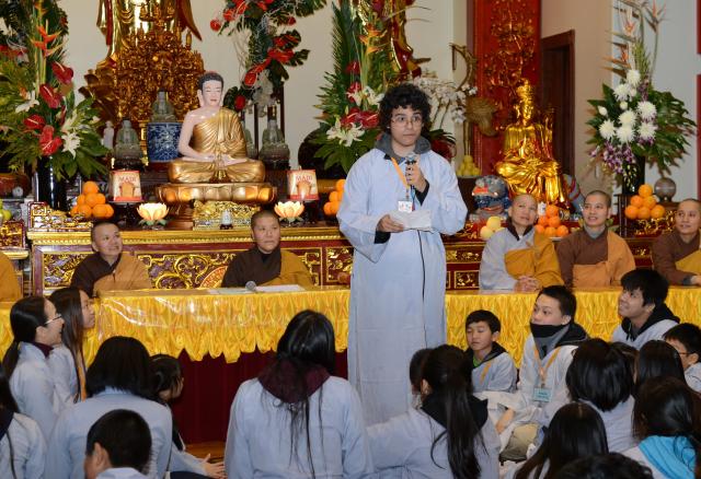 Chùa Đức Viên, San Jose ( Hoa Kỳ ) Tổ Chức Khoá Tu Thiếu Nhi Mùa Đông Và Hội Â3m Thực Mừng Năm Mới 2017.