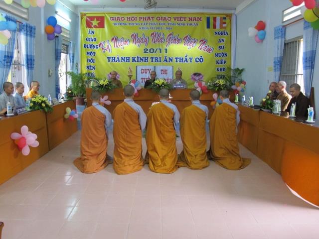 Trường trung cấp Phật học Ninh Thuận tổ chức lễ kỷ niệm Ngày Nhà giáo Việt Nam 20 - 11
