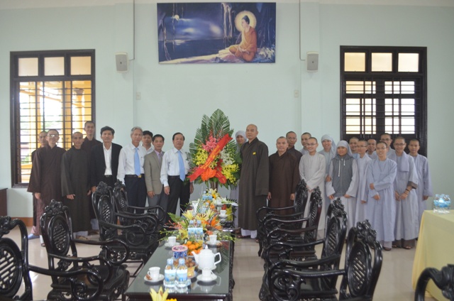 TT. Huế: Lãnh đạo tỉnh thăm, chúc mừng Học viện PGVN tại Huế nhân ngày Nhà giáo Việt Nam