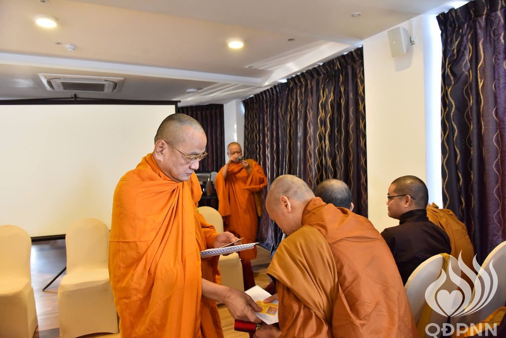 Quỹ Đạo Phật Ngày Nay - Cúng Dường 36 Tăng Ni Du Học Tại Sri-Lanka (C94)