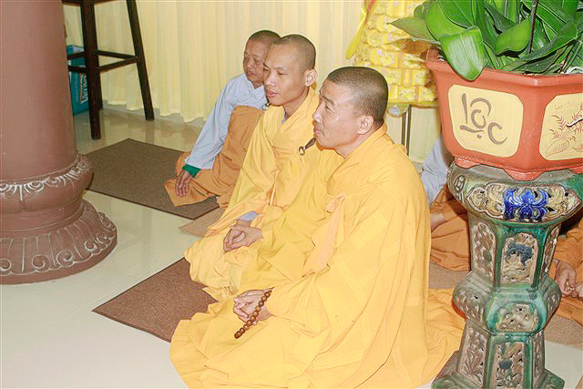 Thanh Hóa: Phật giáo tỉnh kính viếng giác linh cố HT Thích Chơn Thiện