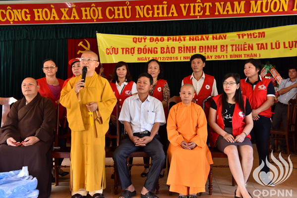 Quỹ Đạo Phật Ngày Nay – Tổng Kết Chương Trình Trao Tặng Quà Tết Yêu Thương Cho Đồng Bào Lũ Lụt Tại Bình Định( C93)