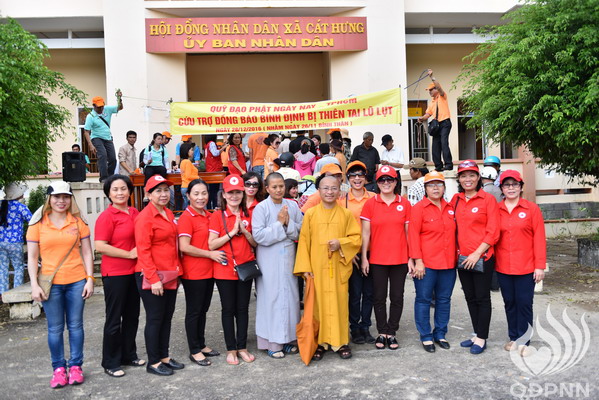 Quỹ Đạo Phật Ngày Nay – Tổng Kết Chương Trình Trao Tặng Quà Tết Yêu Thương Cho Đồng Bào Lũ Lụt Tại Bình Định( C93)