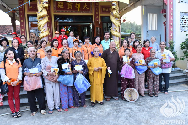 Quỹ Đạo Phật Ngày Nay – Tổng Kết Chương Trình Trao Tặng Quà Tết Yêu Thương Cho Đồng Bào Lũ Lụt Tại Bình Định( C93)